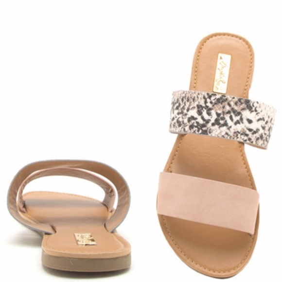 The PURRFECT Flat - Snake print - Picture 2 of 4